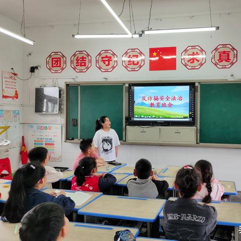 噩噩浑浑