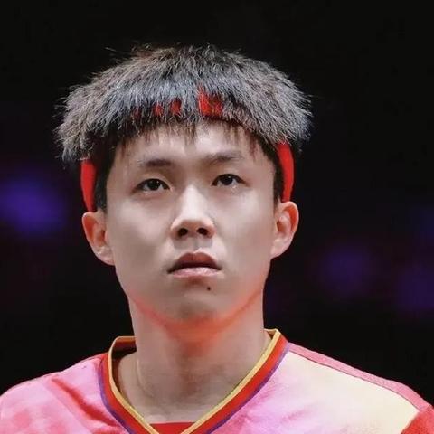 李宁未来跑鞋系列，科技与设计的融合，秋季新品瞩目亮相